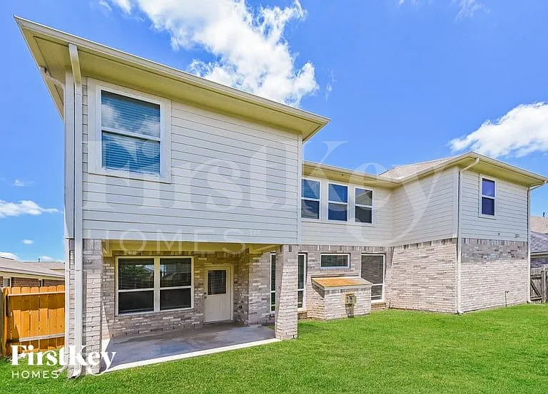 4822 Jarl Ct — Photo 15