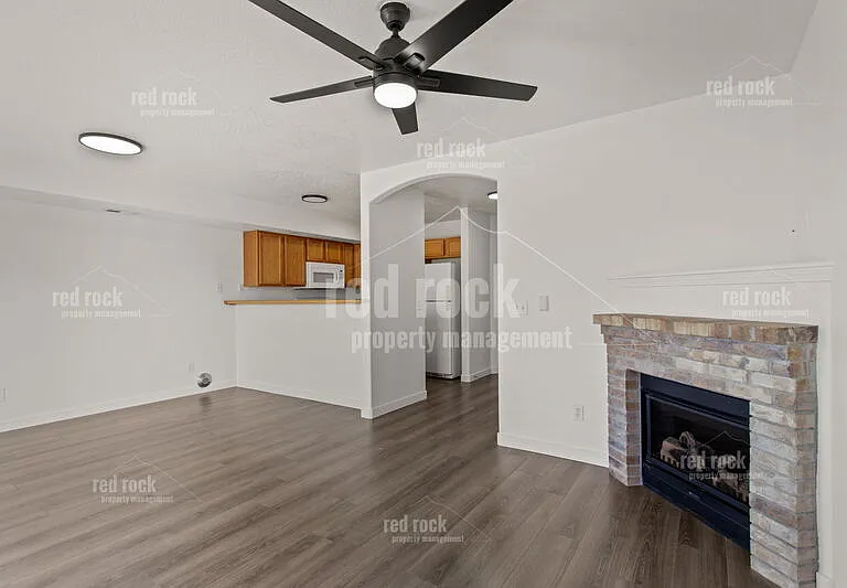 4935 N Jasmine Ln #1 — Photo 10