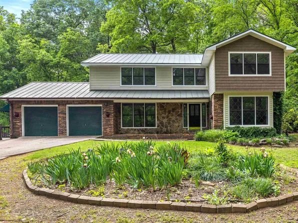 295 Whitten Ln, Florence, AL 35633