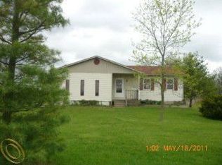 810 Wadhams Rd, Saint Clair, MI 48079