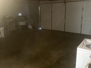 16465 Green Tree Blvd, Victorville, CA 92395