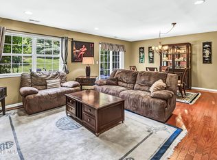 13 Saint Paul Ct, Tinton Falls, NJ 07712