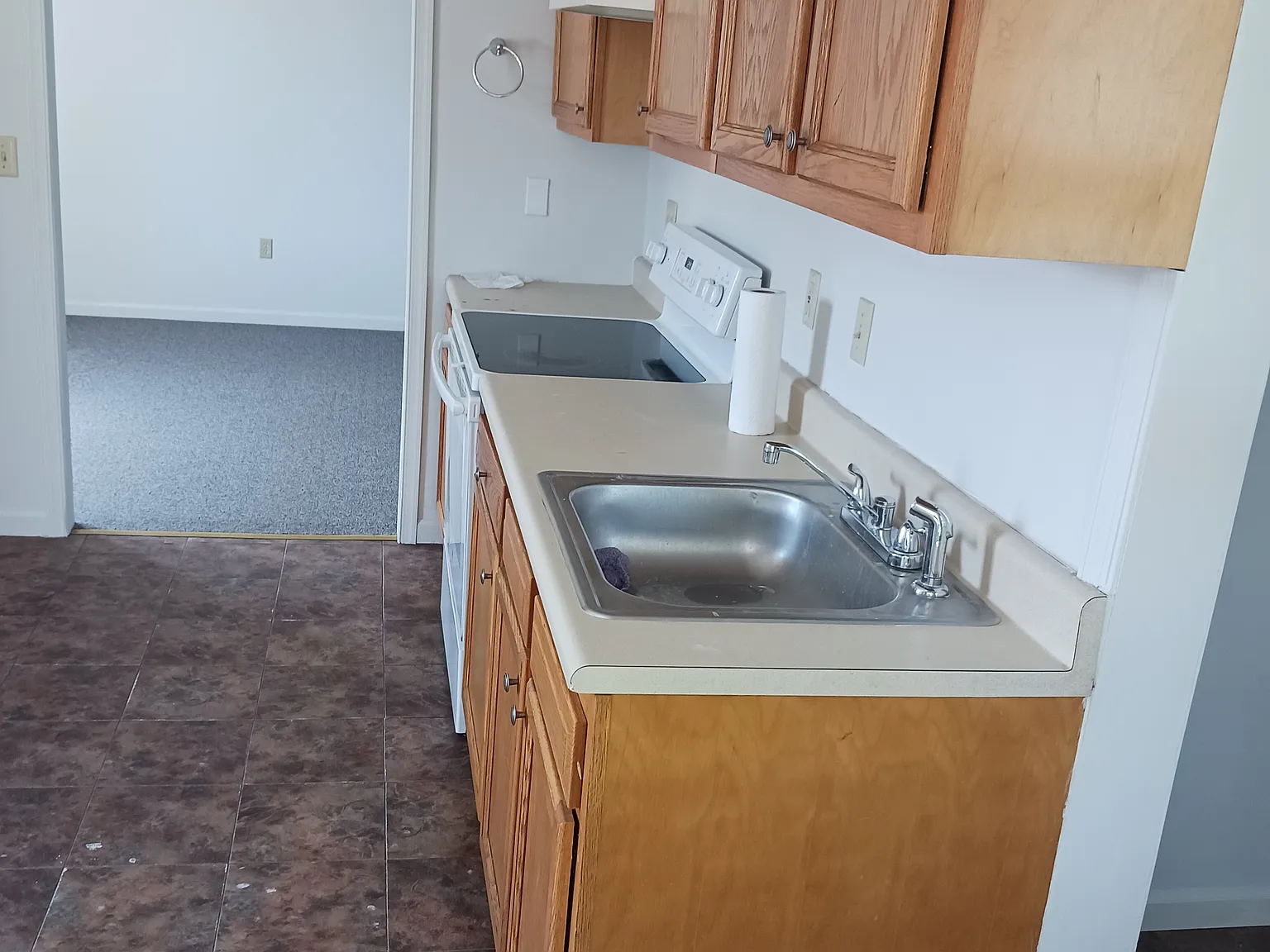 2 bed, $1,250 — Photo 3