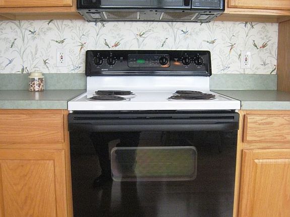 Modern kitchen appliances