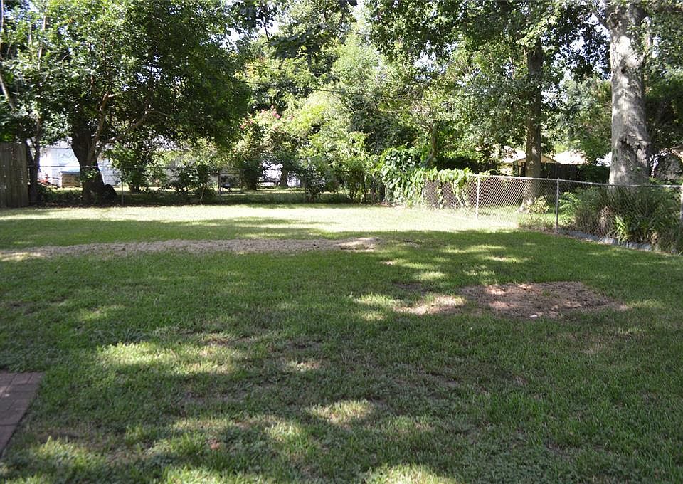 1st image of 103 Palm Ln