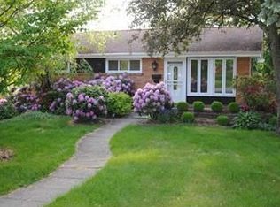 513 Sunnyfield Dr, Monroeville, PA