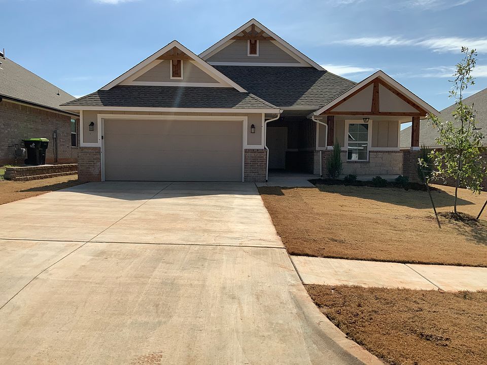 1st image of 1106 Magnolia Dr