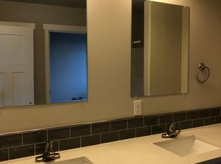 751 S 15th St, Philomath, OR 97370