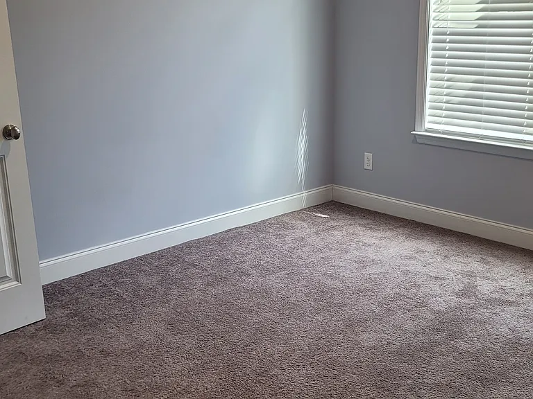 1654 Goshen Rd — Photo 10