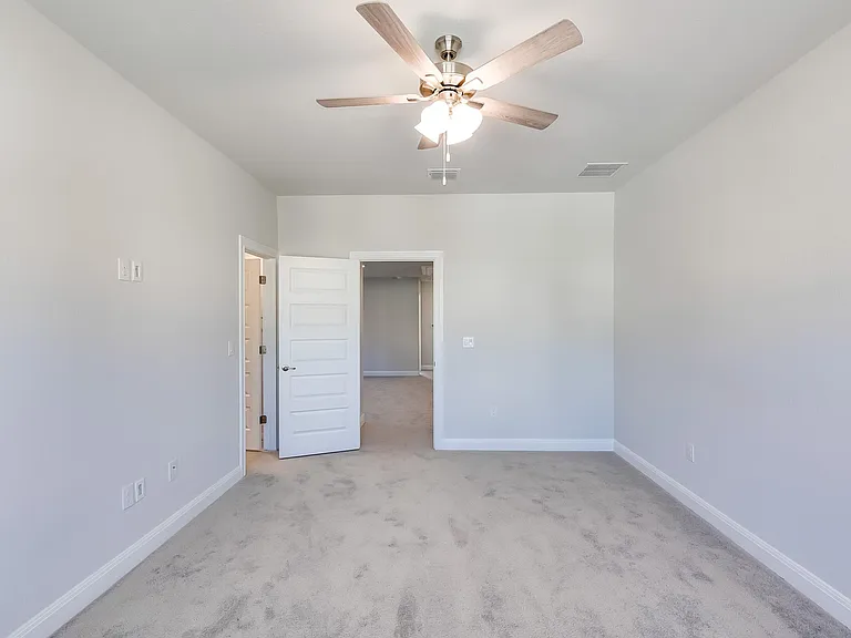 1005 Legend Milton Ln — Photo 18