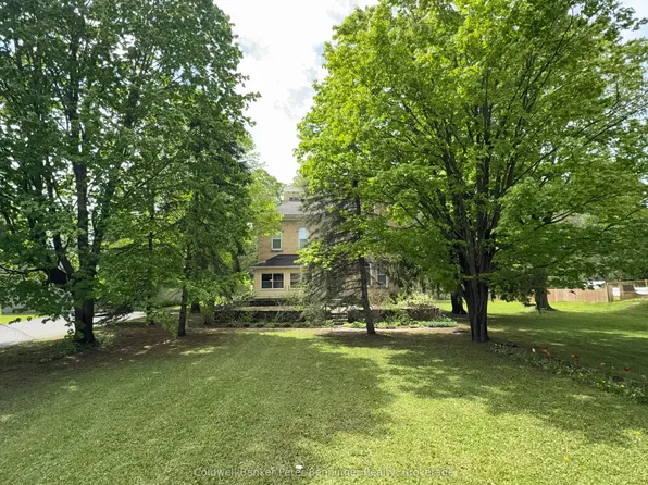 538 Queen St N, Paisley, ON N0G 2N0