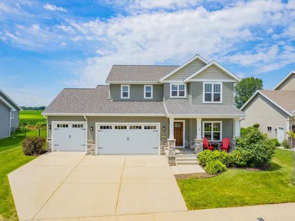 262 Hallmark Way, Sun Prairie, WI 53590