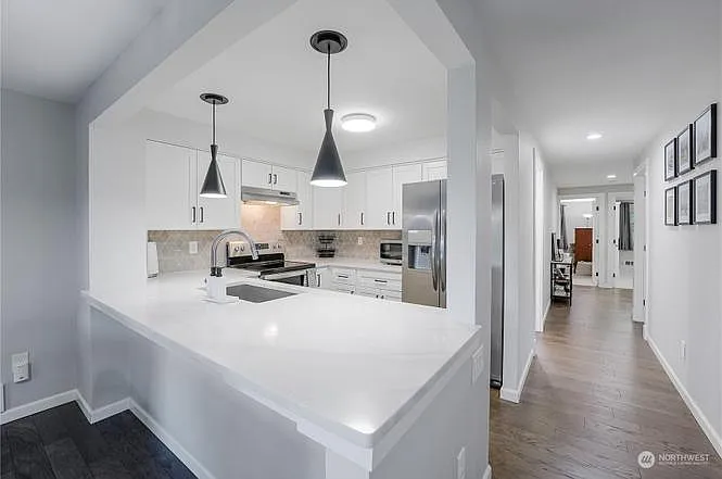 208 Mountain Park Blvd SW — Photo 2