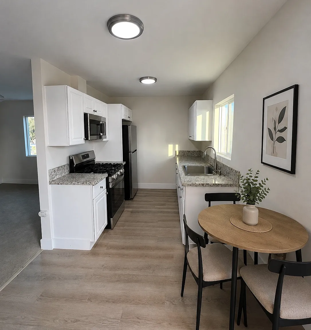 1 bed, 770 sqft, $2,200 — Photo 4