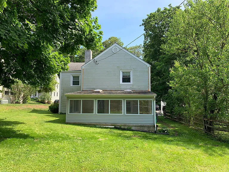 857 Maple Ave — Photo 21