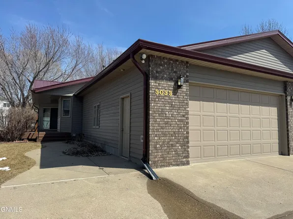 3033 N 19th St, Bismarck, ND 58503