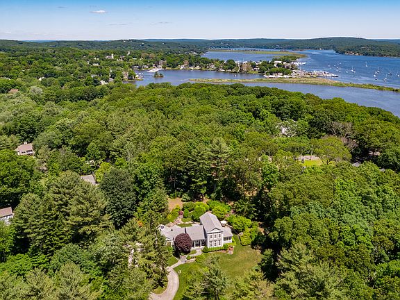9 Mallard Point Road