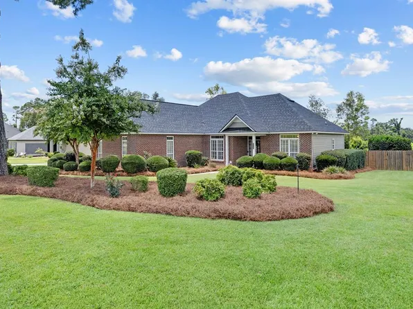 5545 Acacia Pl, Lake Park, GA 31636