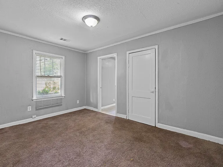 3066 Redbud Rd — Photo 16