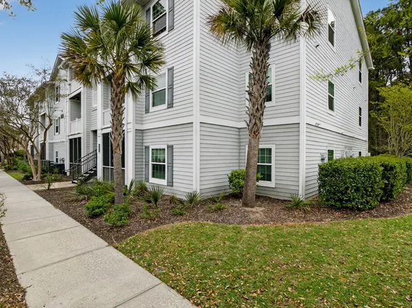 1300 Park West Blvd Unit 816, Mount Pleasant, SC 29466