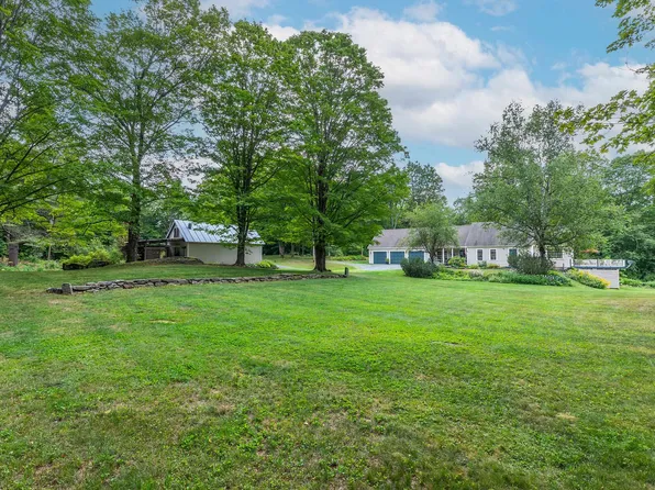 731 South Perry Road, Barnard, VT 05031