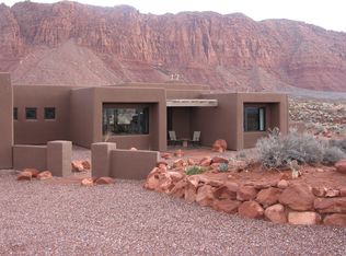 1022 W Pahvant Ct, Ivins, UT 84738