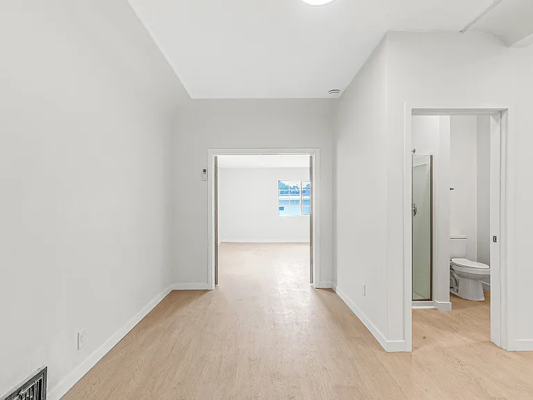 1144 S Wooster St #1 — Photo 6