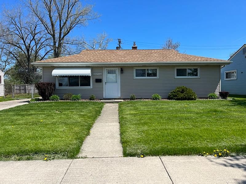 1st image of 26766 Dale St