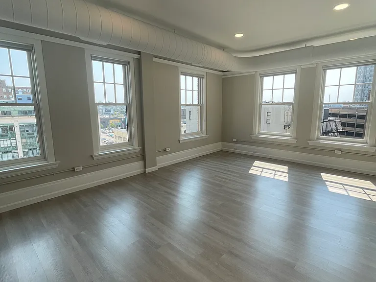 Chatham Lofts — Photo 43