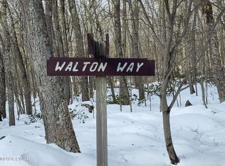 111 Walton Way, Milford, PA 18337