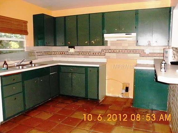 2nd image of 609 S Brooks Ave