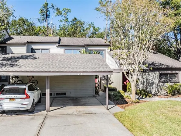215 WOODS LANDING TRAIL, OLDSMAR, FL 34677