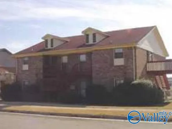 4427 Bonnell Dr NW, Huntsville, AL 35816