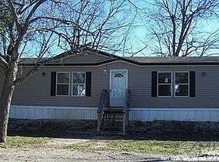 7569 Cr 5221, Dhanis, TX 78850