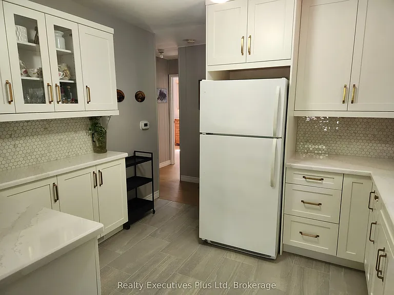 2 Zelia Ct — Photo 8