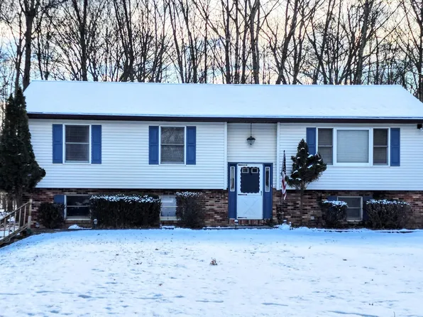 21 Angel Road, New Paltz, NY 12561