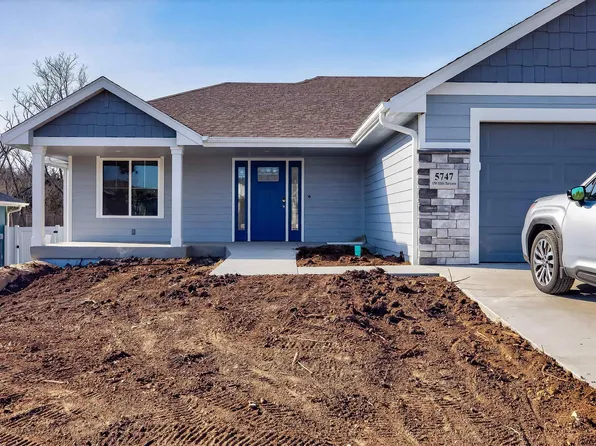 5747 SW 55th Ter, Topeka, KS 66610