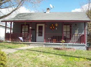 811 Edmonds St, Danville, VA 24541