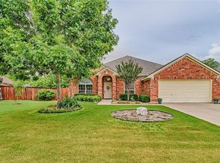 2702 Ferncrest Trl, Mansfield, TX 76063