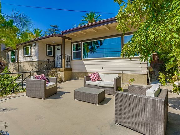 2nd image of 4544 Acacia Ave
