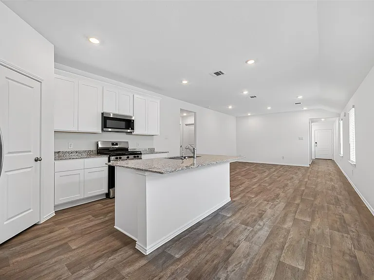 3030 Holland Lakes Dr — Photo 22