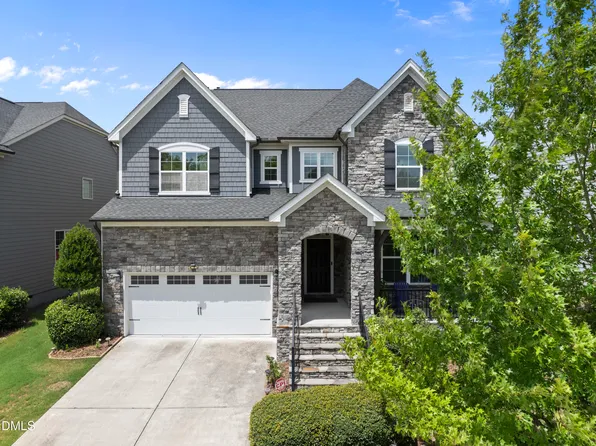 2430 Braxton Wood Ln, Apex, NC 27523
