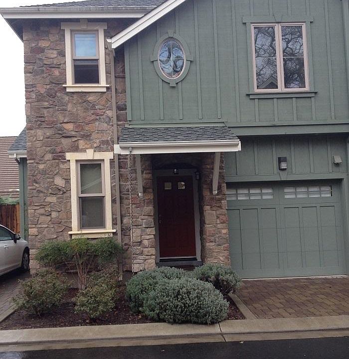 1st image of 4 Ghirardi Pl