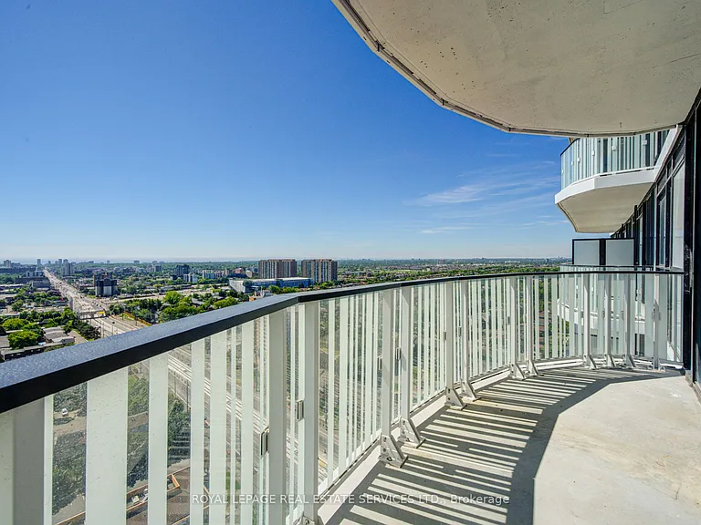1 Fairview Rd E #2202 — Photo 25