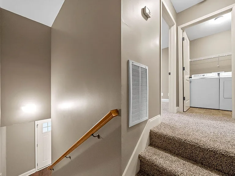 1770 Spring Water Dr #A — Photo 10