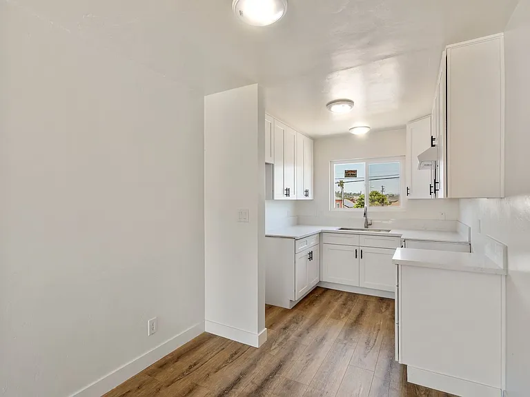Brand New 1-Bedroom / 1-Bath Units Available NOW in Logan Heights — Photo 5