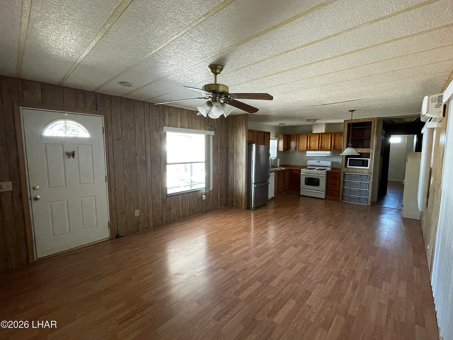 2 bed, 2.0 bath, 861 sqft, $1,400 — Photo 4