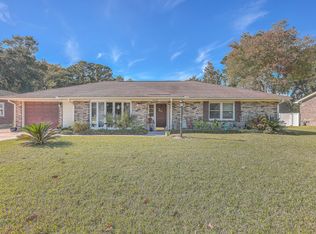 8640 Delhi Rd, North Charleston, SC 29406