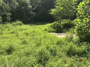 8015 Forrest Dr, Crestwood, KY 40014