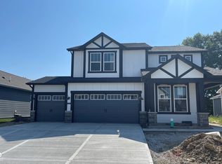 7129 Stetson Dr, Whitestown, IN 46075